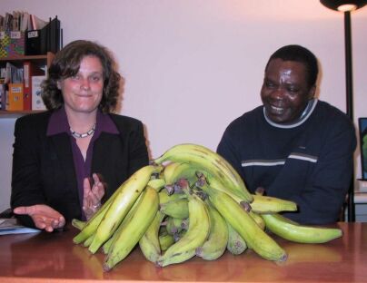 Zachy_Lotte_and_plantains - 115535.1 Zachy_Lotte_and_plantains - 115535.1