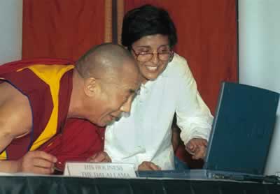 Schmuckbild 2 - 148458.1 dalailama.jpg